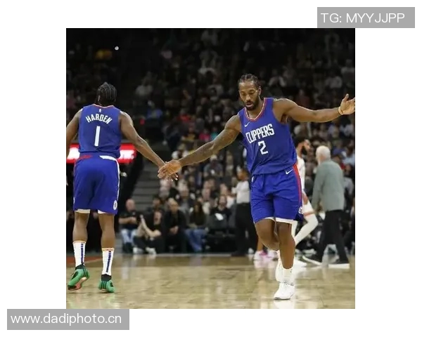 快船大胜马刺，两连胜，势不可挡！